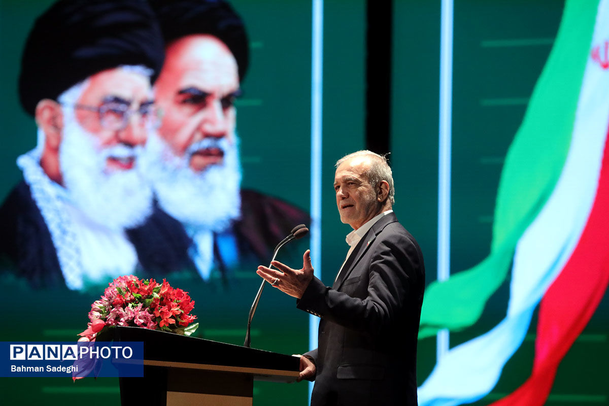 اعتلا و پیشرفت کشور در گرو عملکرد صحیح و مسئولانه مدارس است