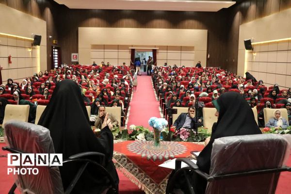 از توکیو تا نجف‌آباد اصفهان