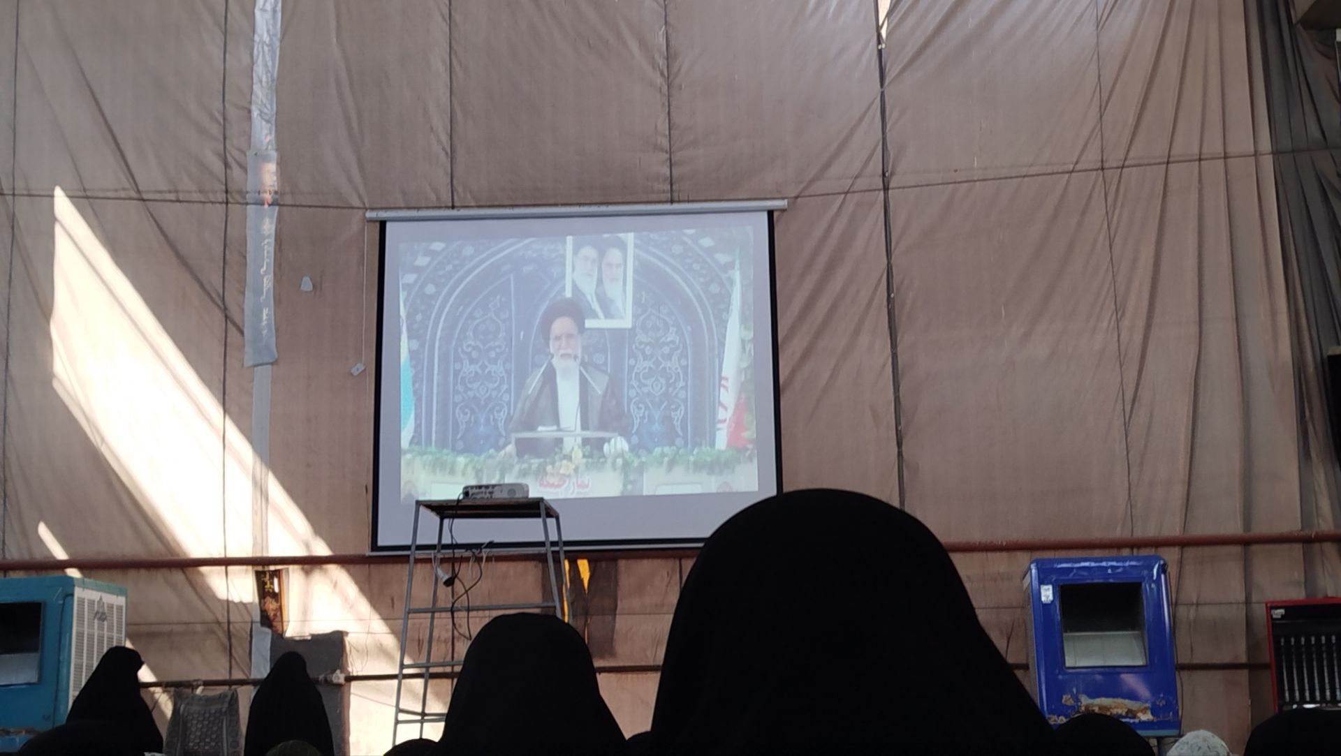 اولین نماز جمعه ماه مبارک رمضان در نیشابور 