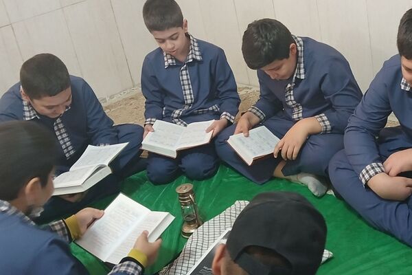 محافل انس با قرآن با یاد شهید سیدحسن‌نصرالله در مدارس رودهن 