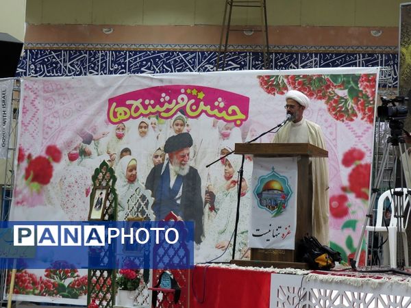 برگزاری جشن روزه اولی دختران در مصلی امام خمینی(ره) شهرستان بجنورد
