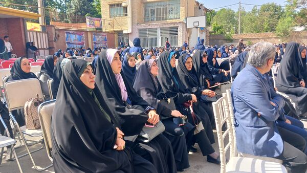 دهه کرامت و اختتامیه کارگروه کوثر در دبیرستان شهید فلاحی ناحیه یک کرج