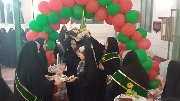 اعتکاف، پرواز دل‌های دختران دانش‌آموز کوهپایه