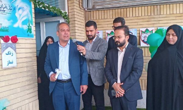 طنین انداز شدن زنگ نماز در دبستان لطیفه 