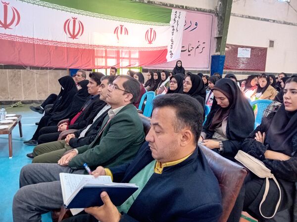 گردهمایی دختران نسل سلیمانی در دبیرستان فاطمه الزهرا(س) 