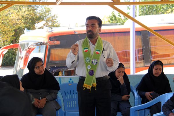 برگزاری اردوی طرح تمشک در شهرستان لردگان