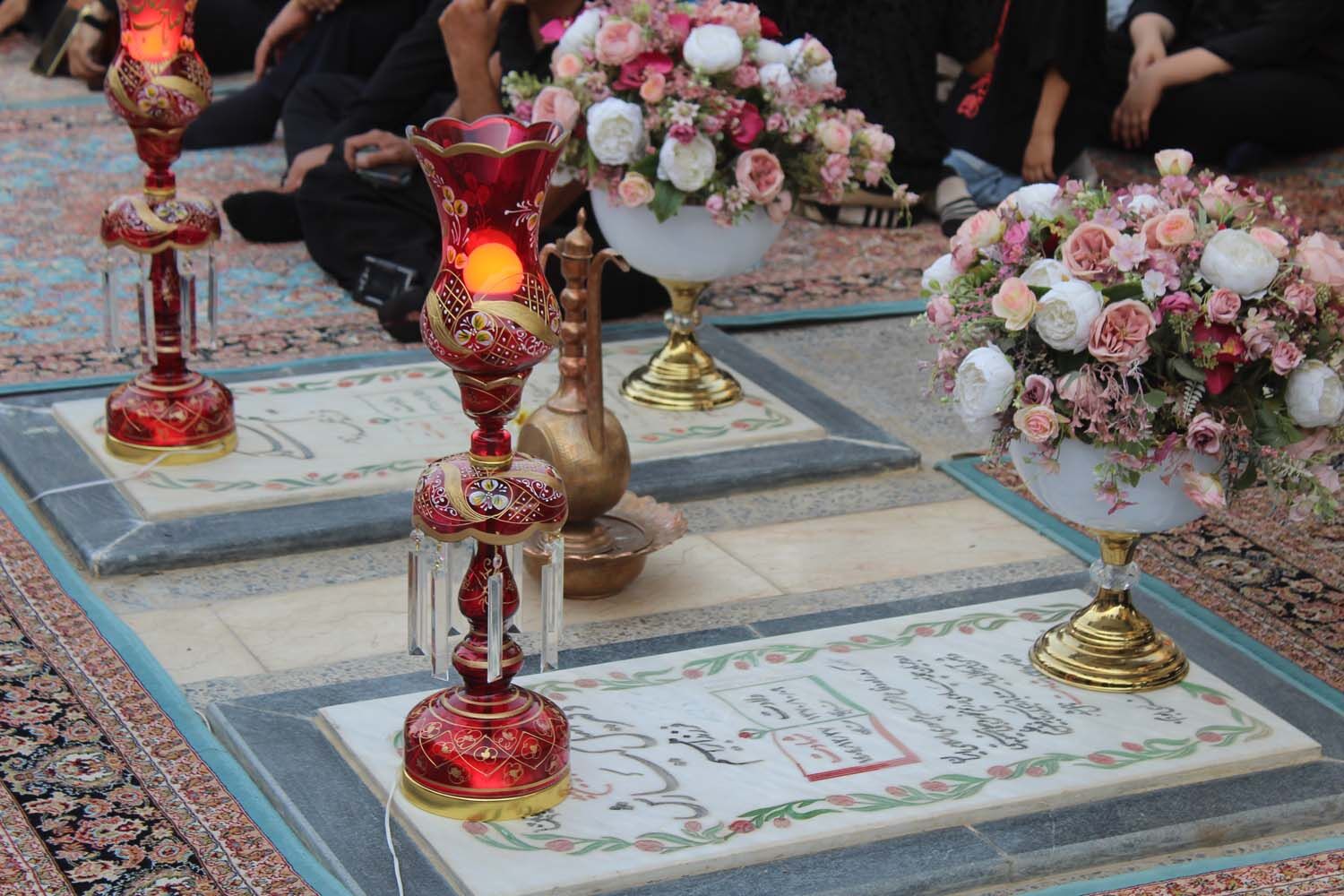 مراسم سالگرد شهیدان شاکری، پرتویان و سلگی در مسجد جمکران
