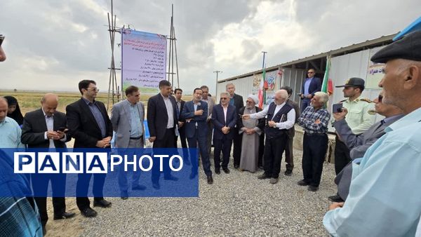 آیین افتتاح طرح آبیاری نوین مزرعه تعاونی در روستای اسلام آباد شهرستان سملقان