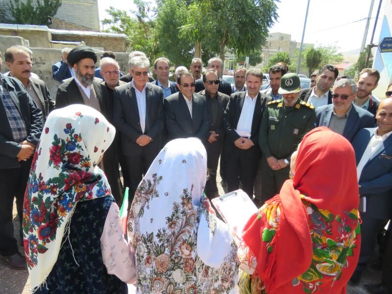 کلنگ‌زنی استخر دانش‌آموزی در شهرستان خلخال 