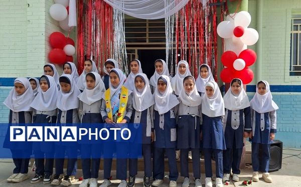 زنگ سپاس معلم در دبستان شکوفه‌های دانش لردگان