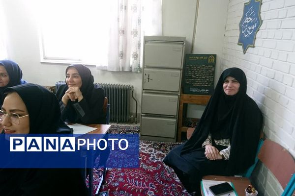 برگزاری دوره آموزش «اقدام پژوهی» در ناحیه 2 شهرری 