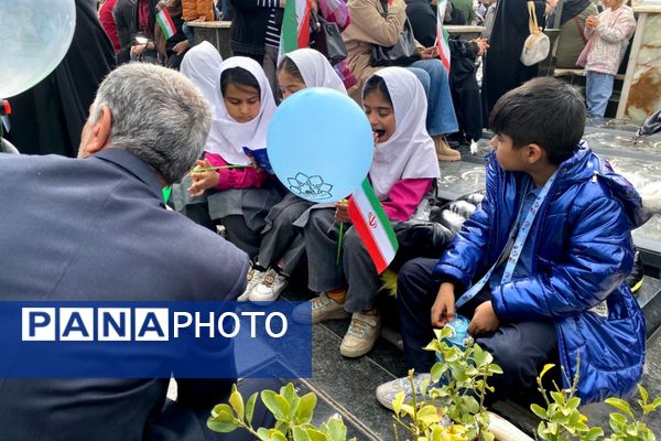 شور انقلابی در پیشوا، همه یکصدا برای ایران در 22 بهمن