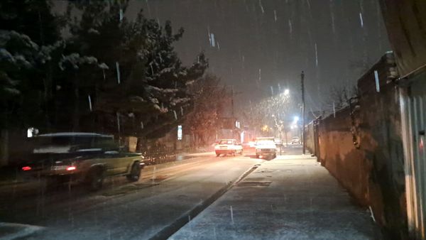 شبی برفی در نیشابور 
