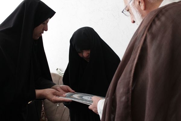 دیدار با خانواده شهیدان تقی زاده،پانزده شهید جنگ رمضان