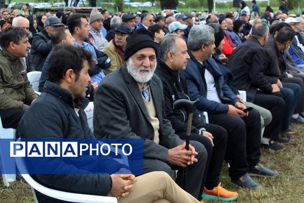 همایش پیاده‌روی خانوادگی در گلوگاه 