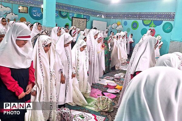صفی از آرامش در مدرسه صابران یک شهریار