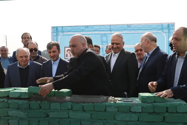تداوم نهضت مدرسه‌سازی در کهریزک، خشت‌گذاری مدرسه ۱۵ کلاسه در مسکن مهر