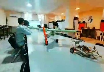 فخری‌‌زاده زنده است، این بار در صدای خنده‌ دانش‌‌آموزان قشمی