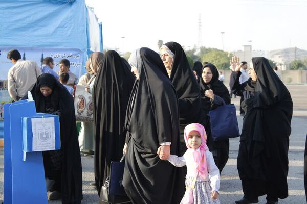 اقامه باشکوه نماز عید فطر در گچساران