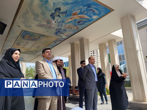 دبستان مصلی نژاد حضرت زینب میزبان مراسم آغاز سال تحصیلی شد