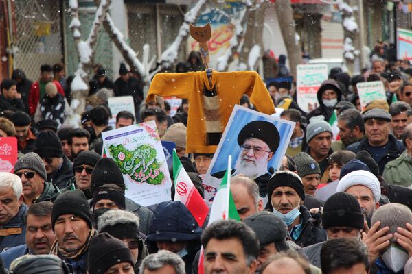 حضور پرشور مردم انقلابی شهرستان گلپایگان در جشن پیروزی چهل و ششمین سالگرد انقلاب اسلامی ایران