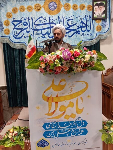 حضور پرشور دانش‌آموزان خدا‌آفرین در نماز عبادی ـ سیاسی جمعه