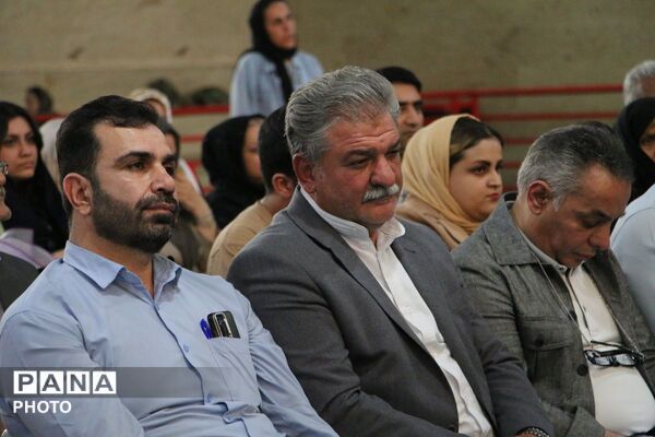 تجلیل از ملی‌پوش هندبال قرچک پس از بازگشت از مسابقات قهرمانی آسیا