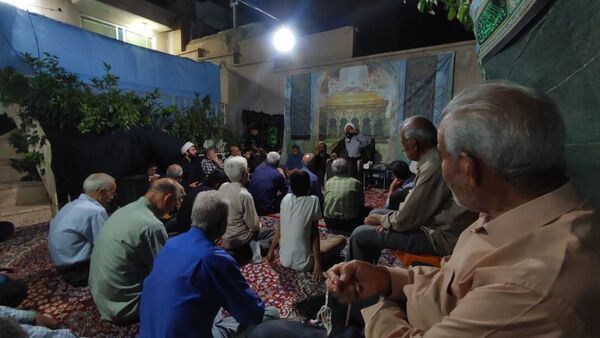 روضه خانگی در یکی از خانه کهن شهرستان کاشمر