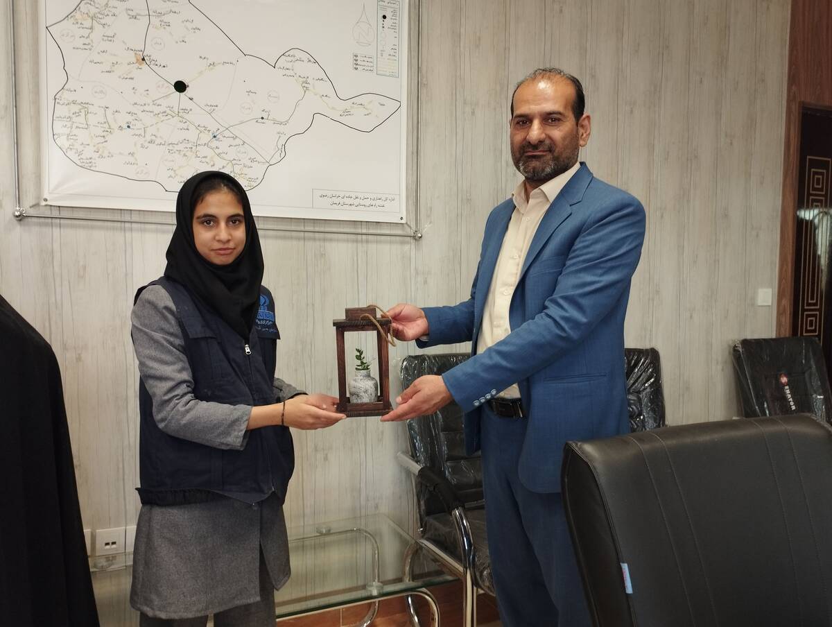 تقدیر از رئیس اداره راه و حمل و نقل جاده‌ای شهرستان فریمان 