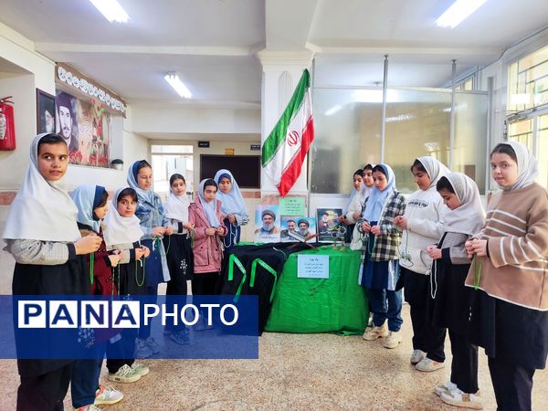 برپایی ایستگاه صلواتی در مدرسه شهید آقچه لو به مناسبت تشییع پیکر سید حسن نصرالله