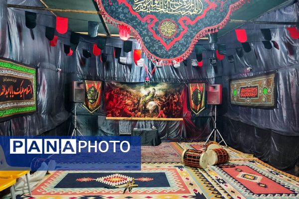 برپایی خیمه‌های عزاداری محرم در شهر شیراز