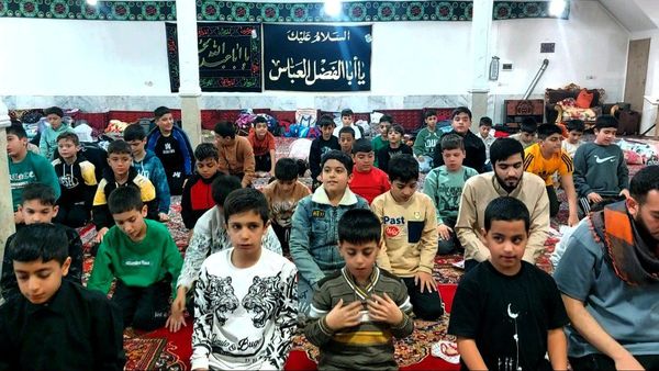 آغاز اعتکاف دانش‌آموزی پسران در مسجد فاطمه زهرا(س) شهرک سیدجمال‌الدین نظرآباد