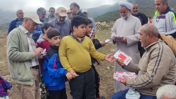 همایش پیاده‌روی خانوادگی در روستای لوط لاریجان 