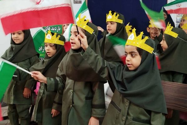 طلوع شکوفه‌های امید در دبستان نخبگان 