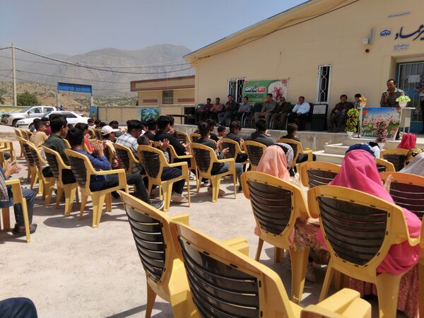 جشن هفته سلامت در روستای رفن