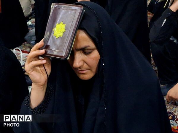 در آرامگاه امامزاده سید حمزه ندای الهی العفو طنین انداز شد 
