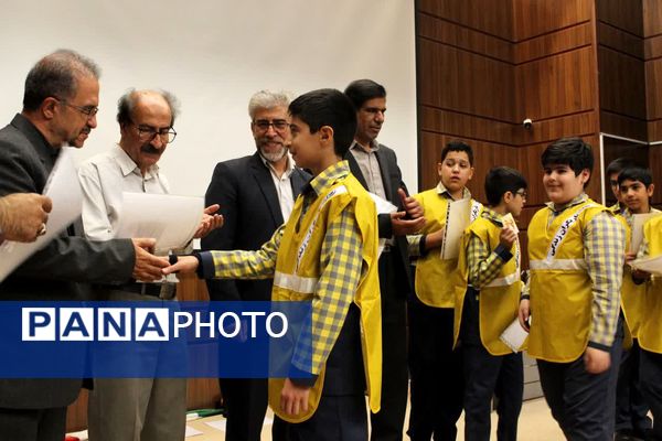 نوجوانان بروجردی درخشان در چهاردهمین جشنواره نوجوان سالم