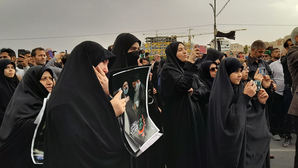 مراسم بزرگداشت شهدای خدمت با حضور نوجوانان انقلابی