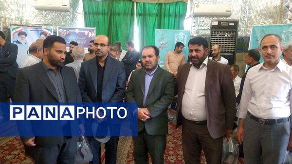 برپایی میز خدمت در کاشمر 