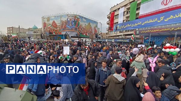 تجلی ولایتمداری در مسیر ۲۲ بهمن