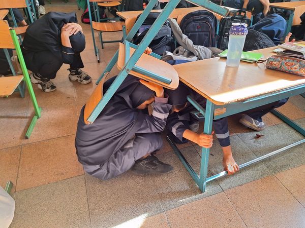 برگزاری مانور زلزله در مدارس تربت حیدریه 