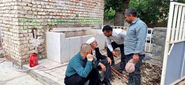 آغاز بتن‌ریزی مدرسه شهید ذوالفقاری در روستای احمد آباد