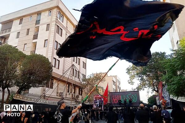 تهران، در سوگ شام غریبان 