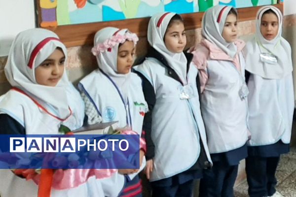 افتتاح اتاق بهداشت دبستان حنانه ناحیه دو شهرری به مناسبت دهه فجر 