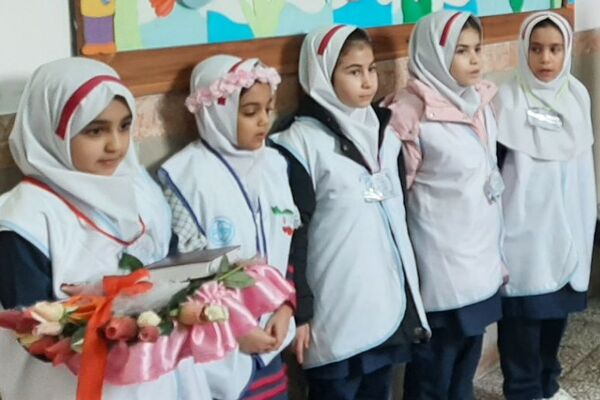 افتتاح اتاق بهداشت دبستان حنانه ناحیه دو شهرری به مناسبت دهه فجر 