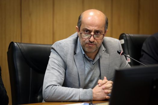 ثبت‌نام بیش از ۸۰ درصد دانش‌آموزان میان‌پایه در مدارس متوسطه/ نام‌نویسی پایه‌ دهم ادامه دارد