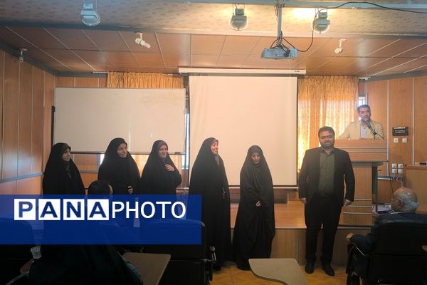 برگزاری جلسه شورای اداری در اداره ناحیه یک شهرری