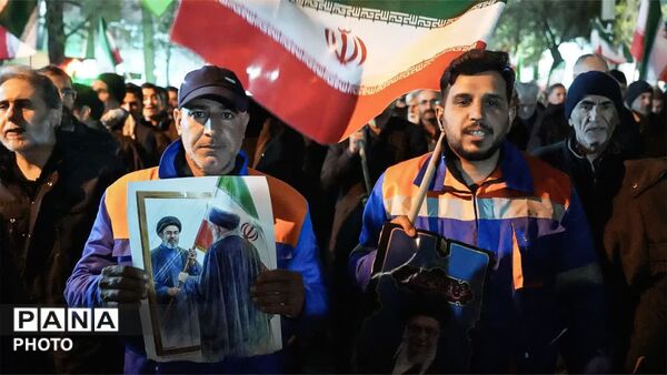 مردم استوار،حماسی و همدل کمال‌شهر؛ در دفاع از اقتدار کشور و اعلام بیعت با رهبری