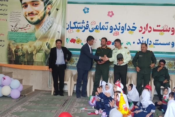 غنچه‌های امید در آغوش دبستان فاطمیه لردگان