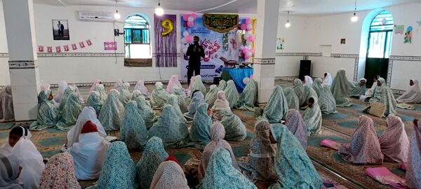 جشن تکلیف ۶۶۰ فرشته کوچک در جازموریان